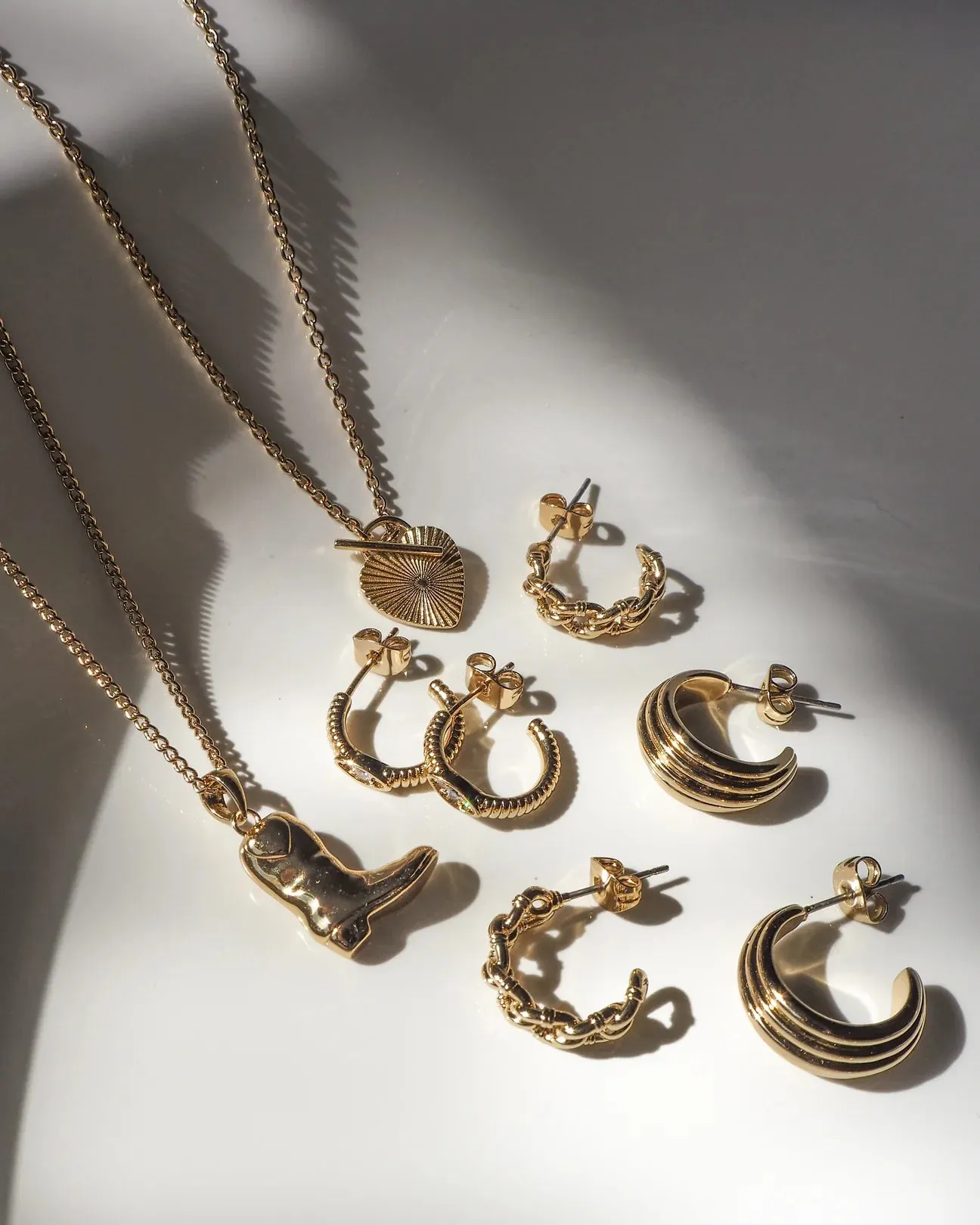 London Hoop Earrings sold by Silver Lotus product image thumbnail 4