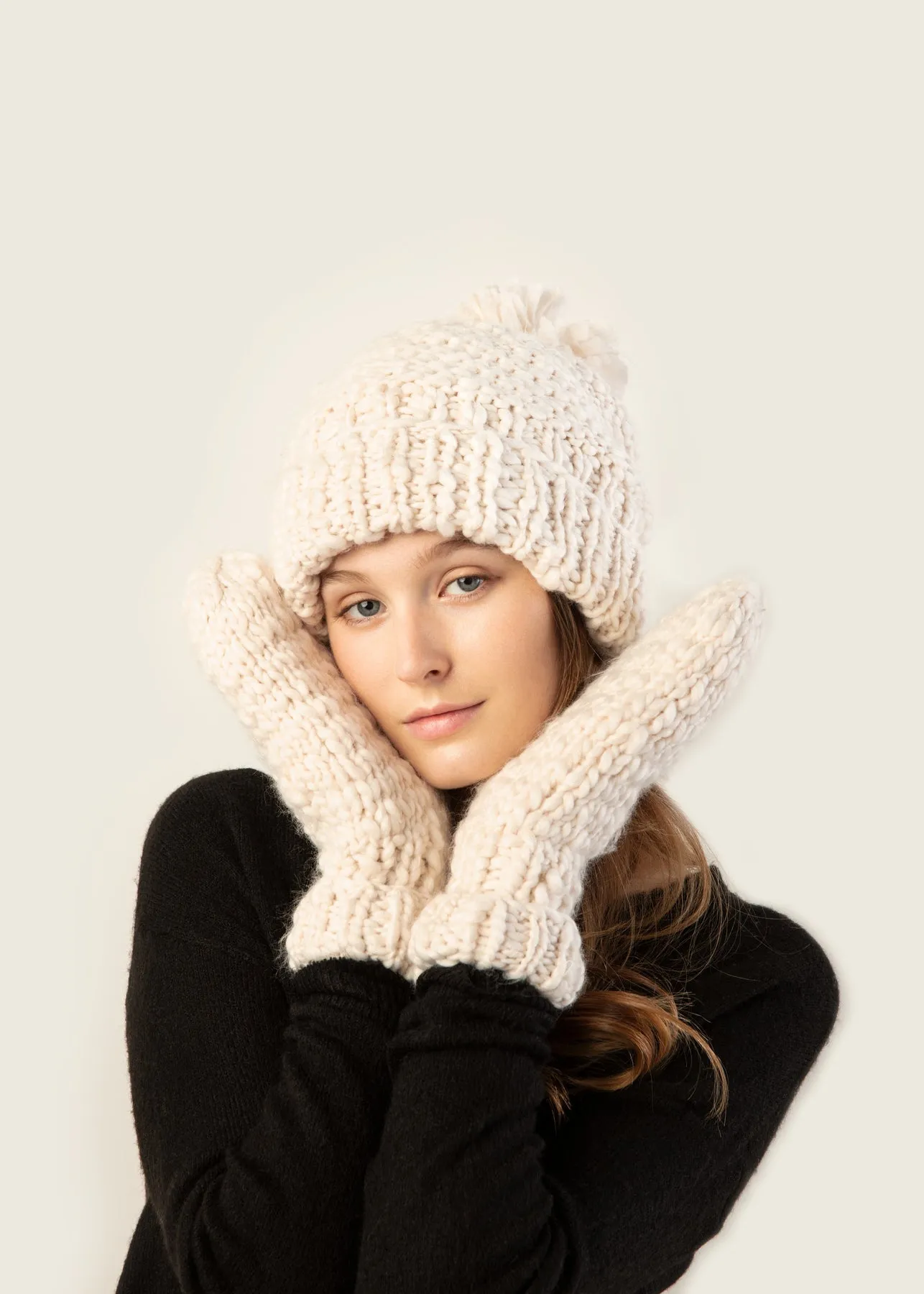 Basic Mango Yarn Pompom Hat sold by Silver Lotus product image thumbnail 2