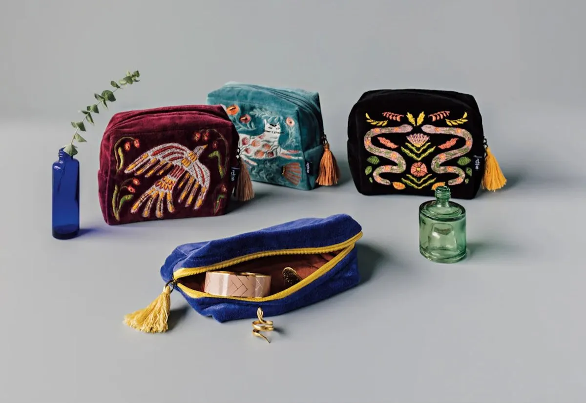 Embroidered Velvet Pouch sold by Silver Lotus product image thumbnail 4