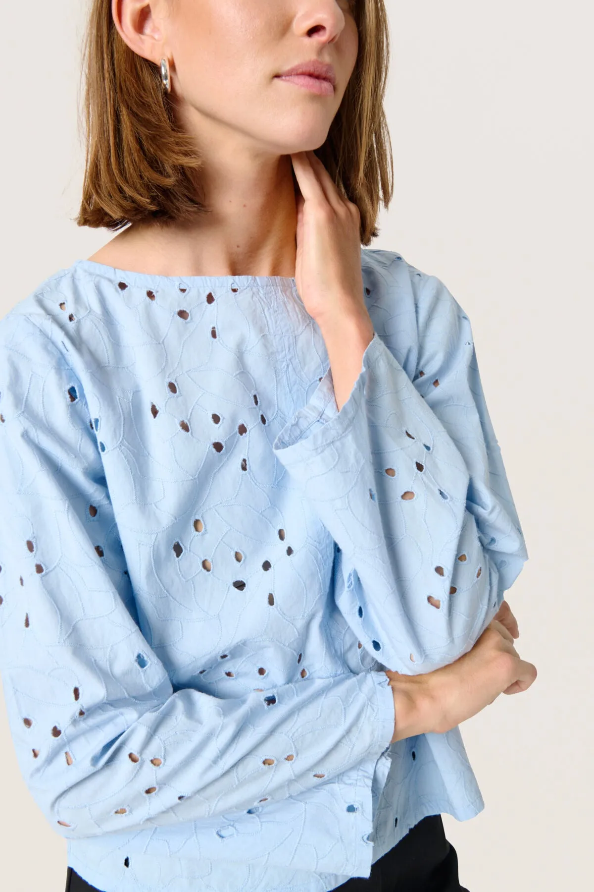 Iva Blouse sold by Silver Lotus product image thumbnail 3