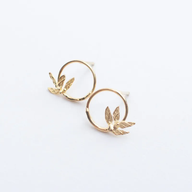 Gold Wreath Studs sold by Silver Lotus