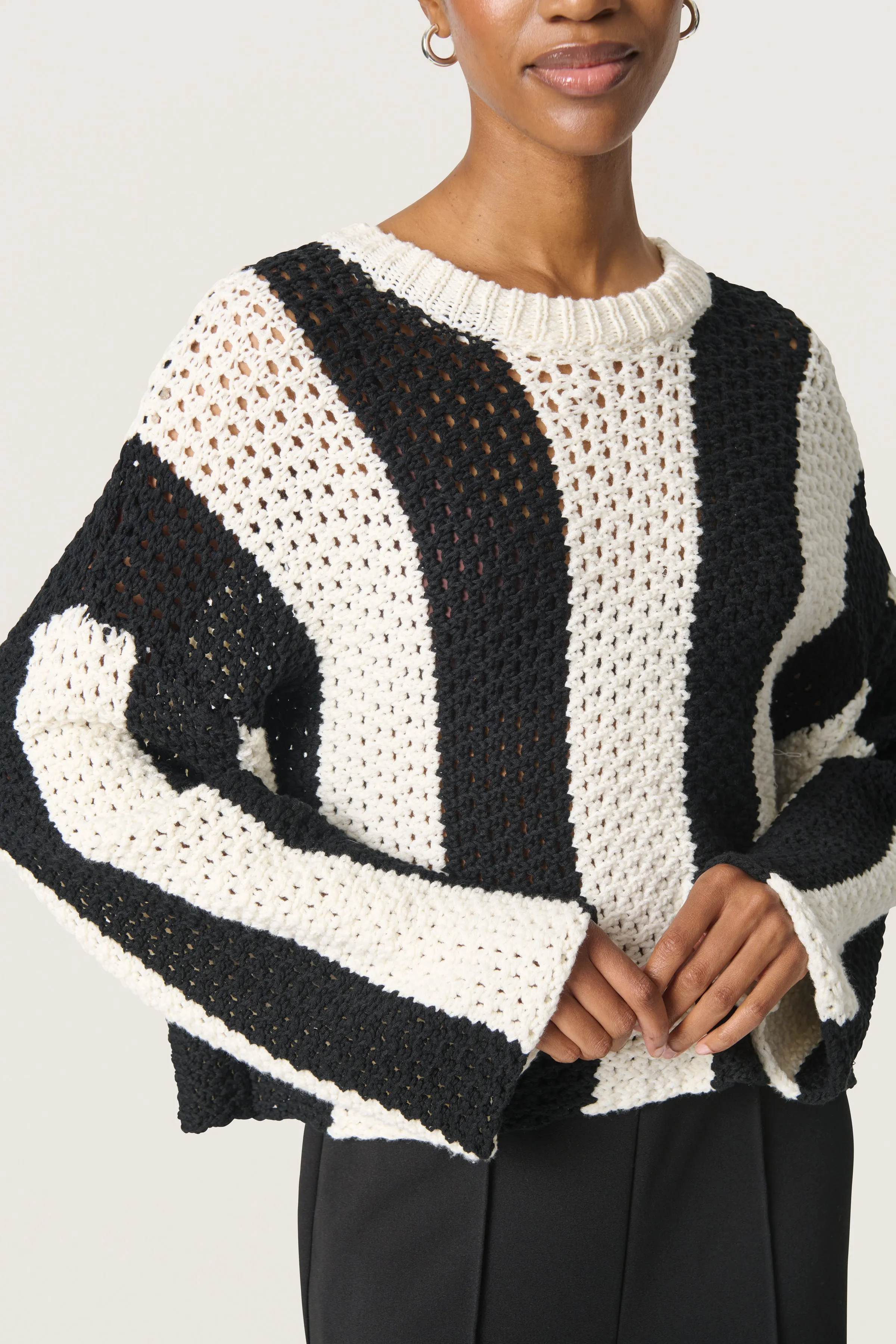 Menaka Stripe Pullover sold by Silver Lotus product image thumbnail 4