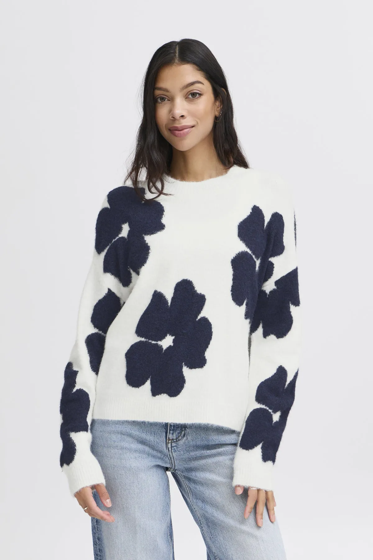Omea Flower Jumper sold by Silver Lotus product image thumbnail 4