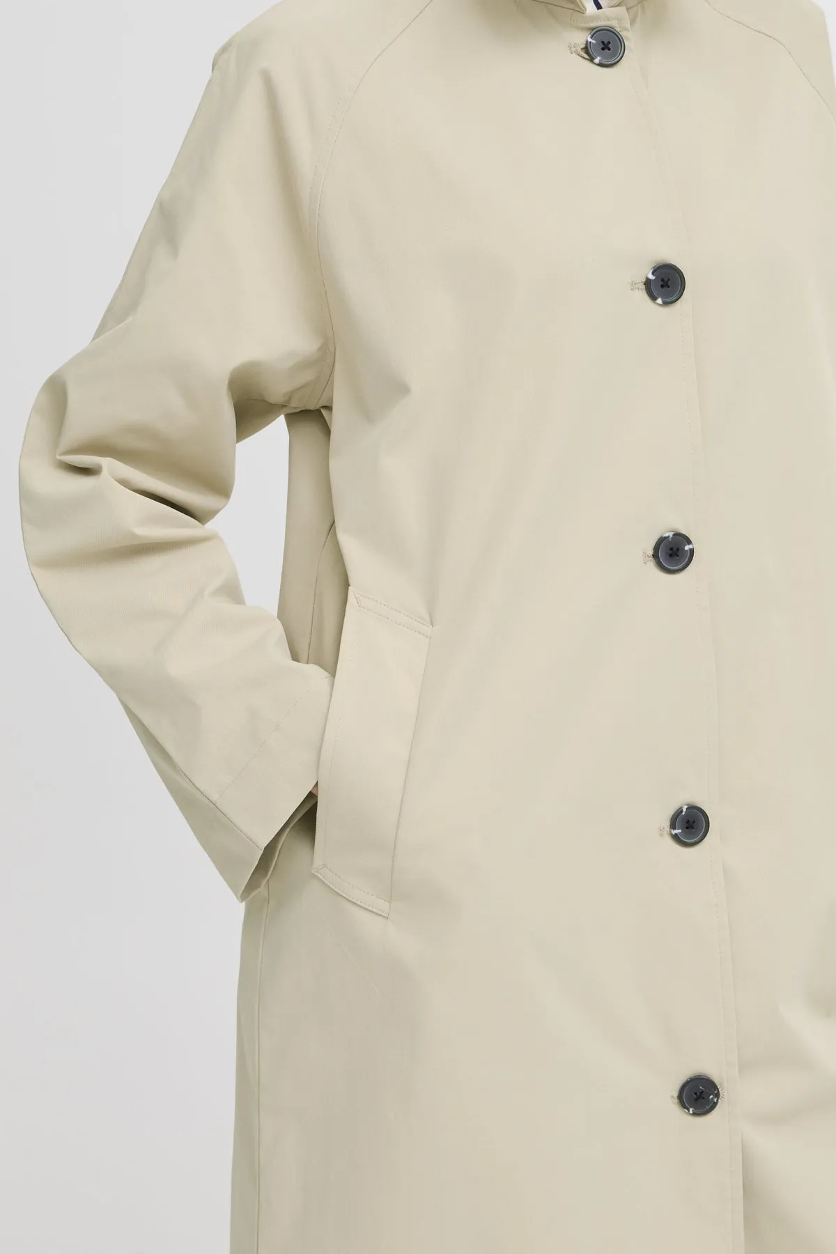 Amona Long Coat sold by Silver Lotus product image thumbnail 4