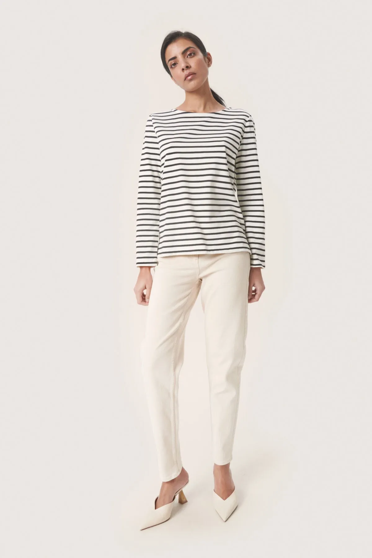 Neo Tee sold by Silver Lotus product image thumbnail 3