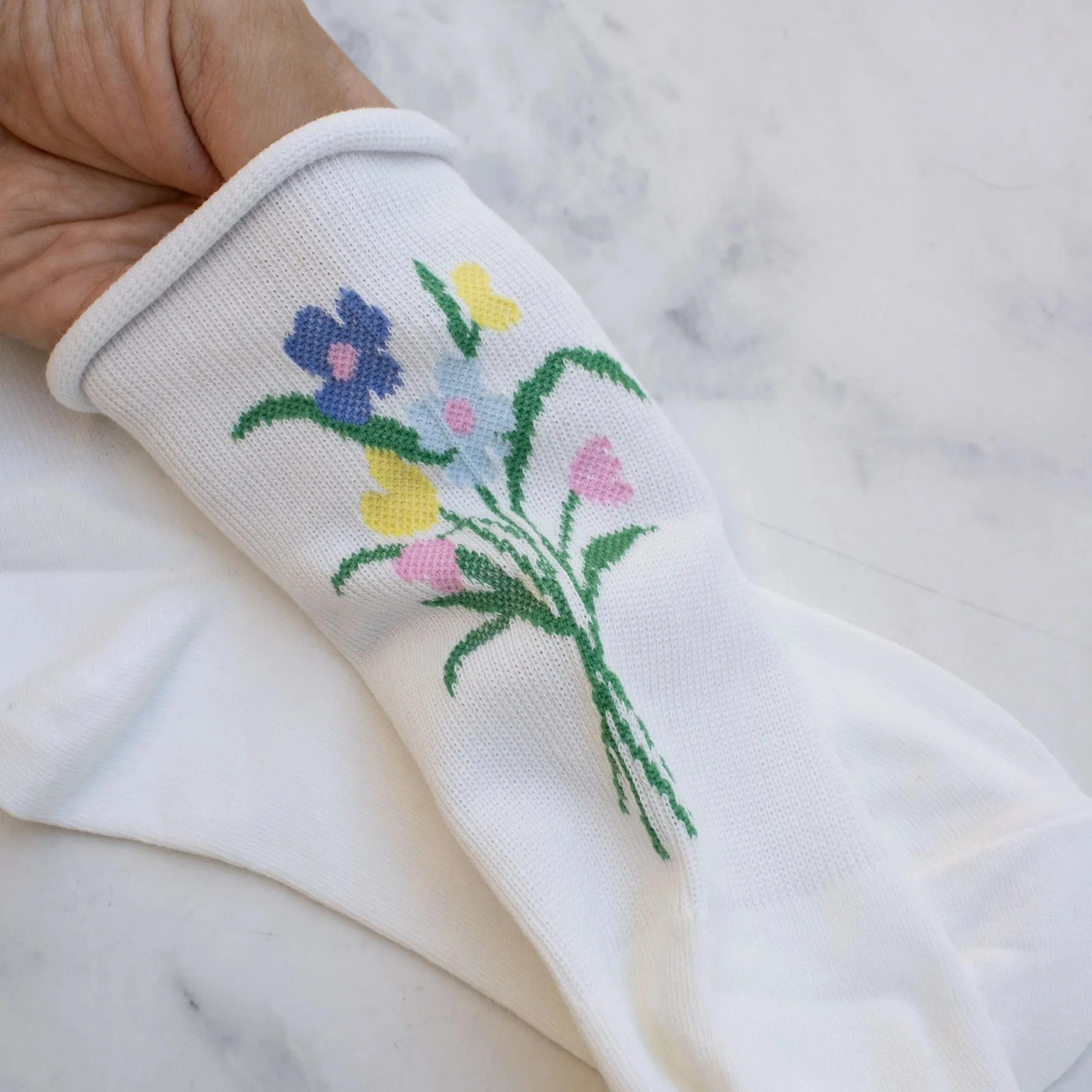 Flower Bouquet Socks sold by Silver Lotus product image thumbnail 4