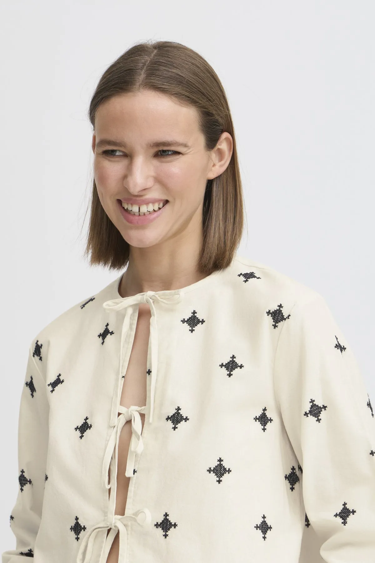 Dunia Jacket sold by Silver Lotus product image thumbnail 4