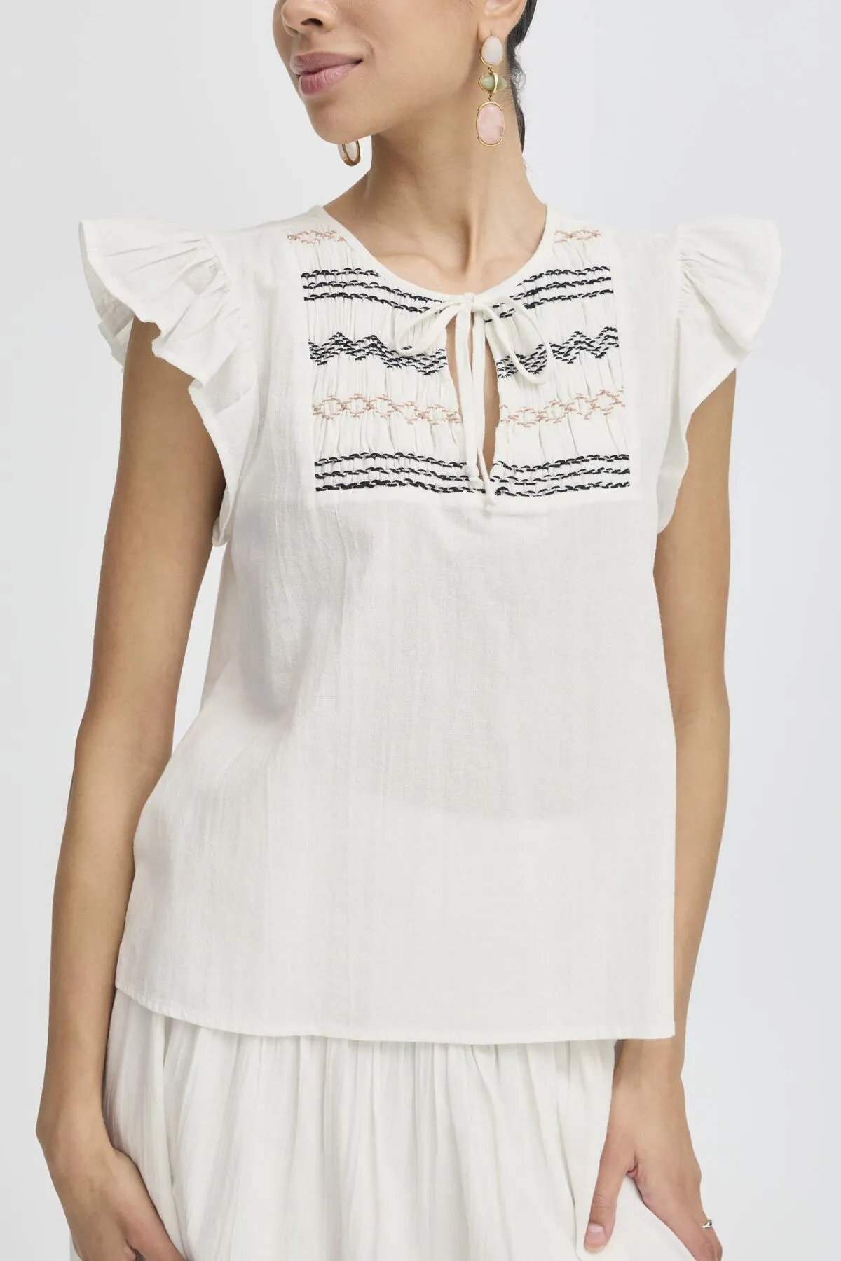 Ipalie Short Sleeve Blouse sold by Silver Lotus product image thumbnail 3