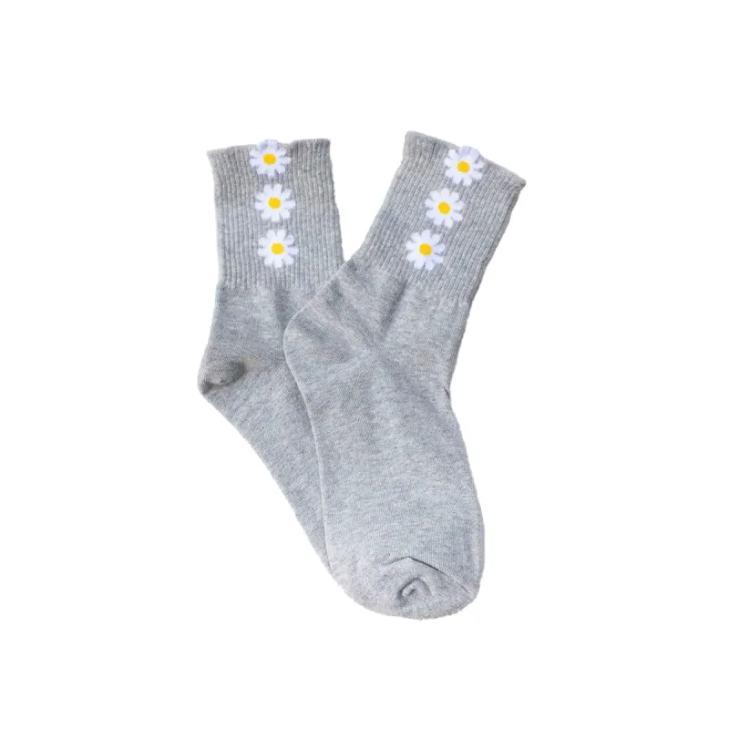 Everyday Daisy Crew Socks sold by Silver Lotus