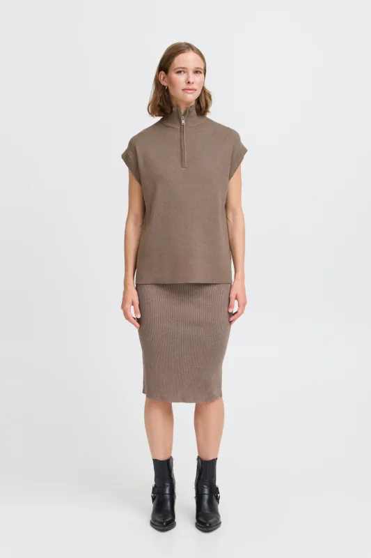 Mmorla Zipper Vest sold by Silver Lotus