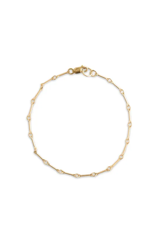 Cara Gold Bracelet made by Lisbeth Jewelry