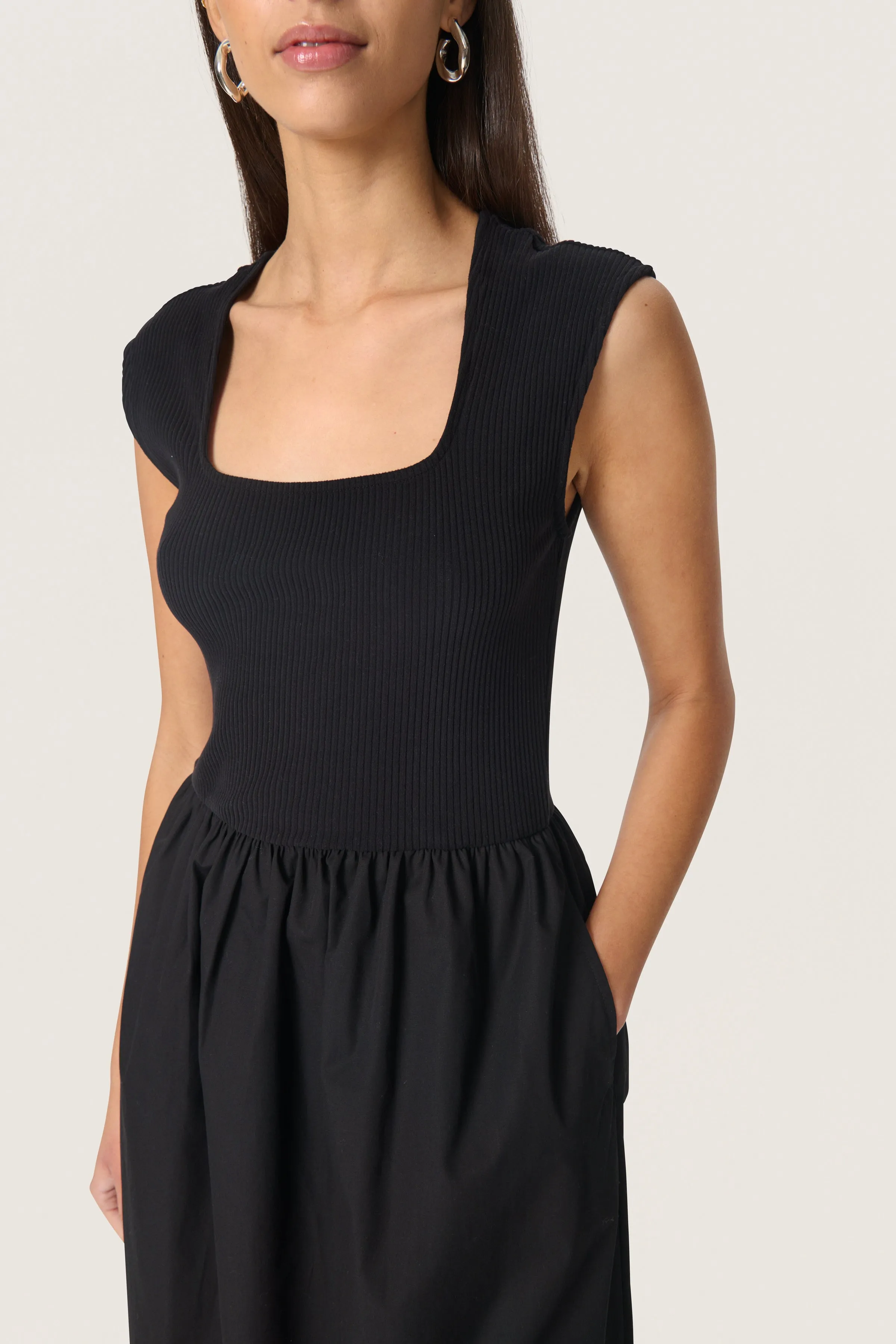 Simone Dress sold by Silver Lotus product image thumbnail 5