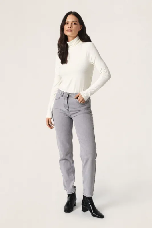 Hanadi Rollneck sold by Silver Lotus