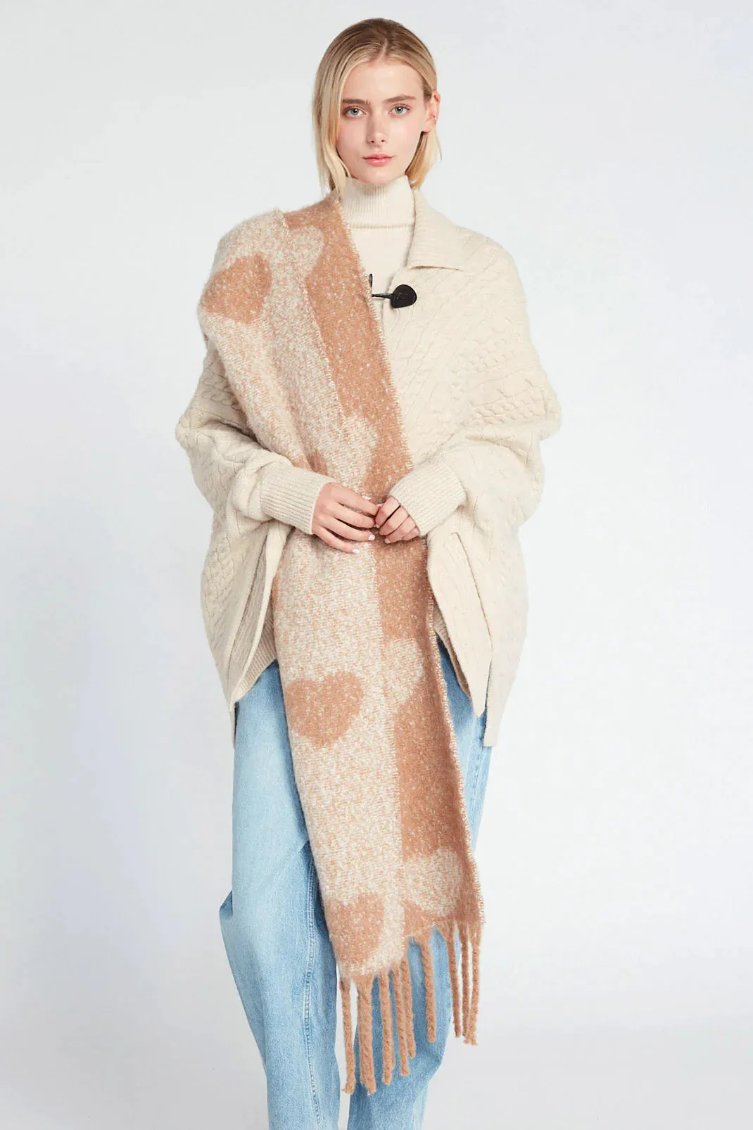 Knitted Heart Tassel Scarf sold by Silver Lotus product image thumbnail 3