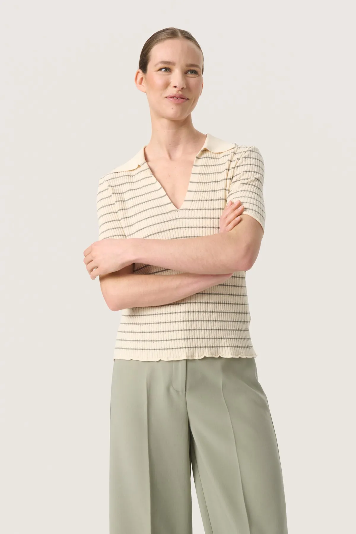 Lidya Tee sold by Silver Lotus product image thumbnail 2