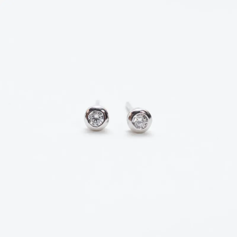 Silver Round Capped Crystal Studs sold by Silver Lotus
