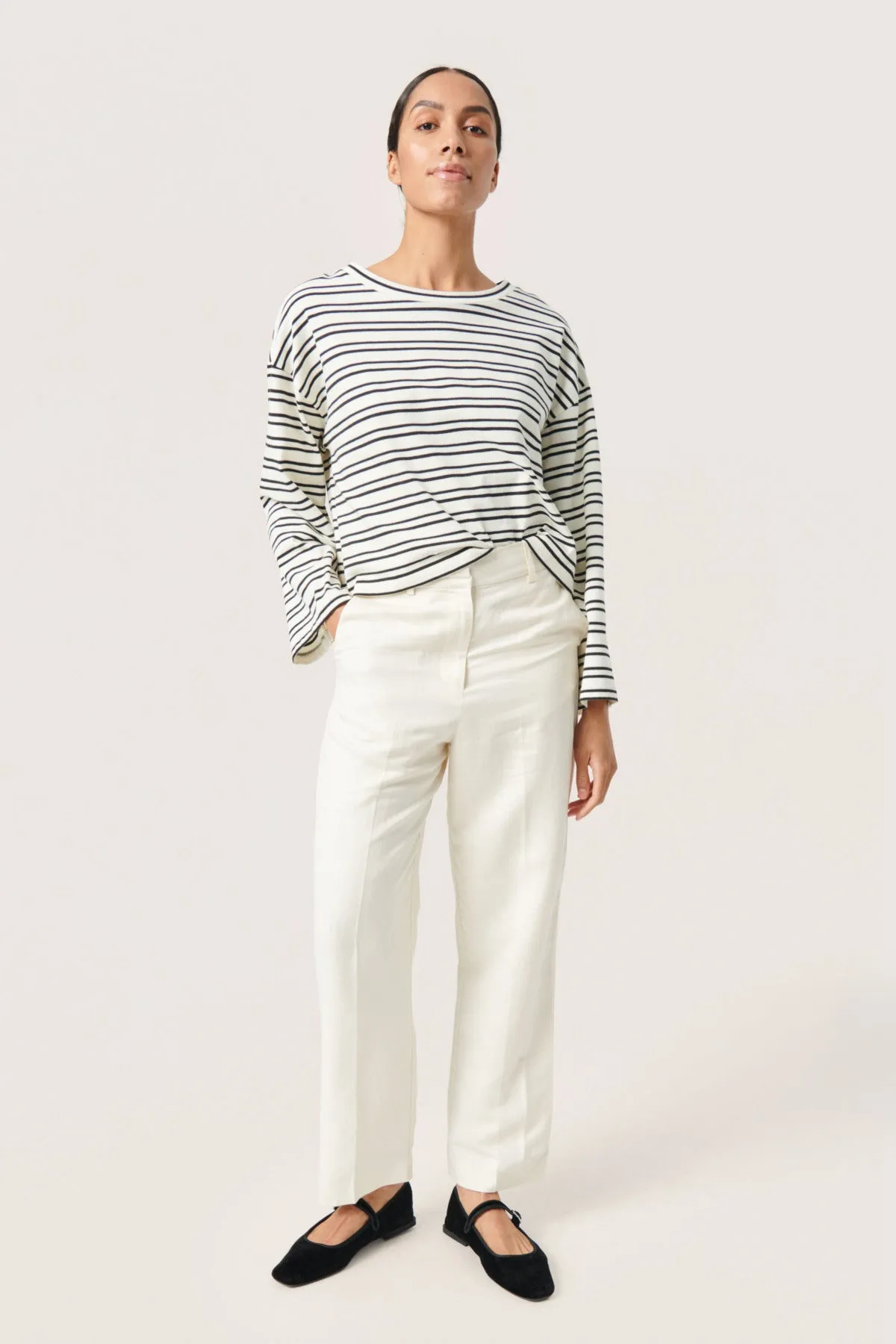 Neo Tee sold by Silver Lotus product image thumbnail 2