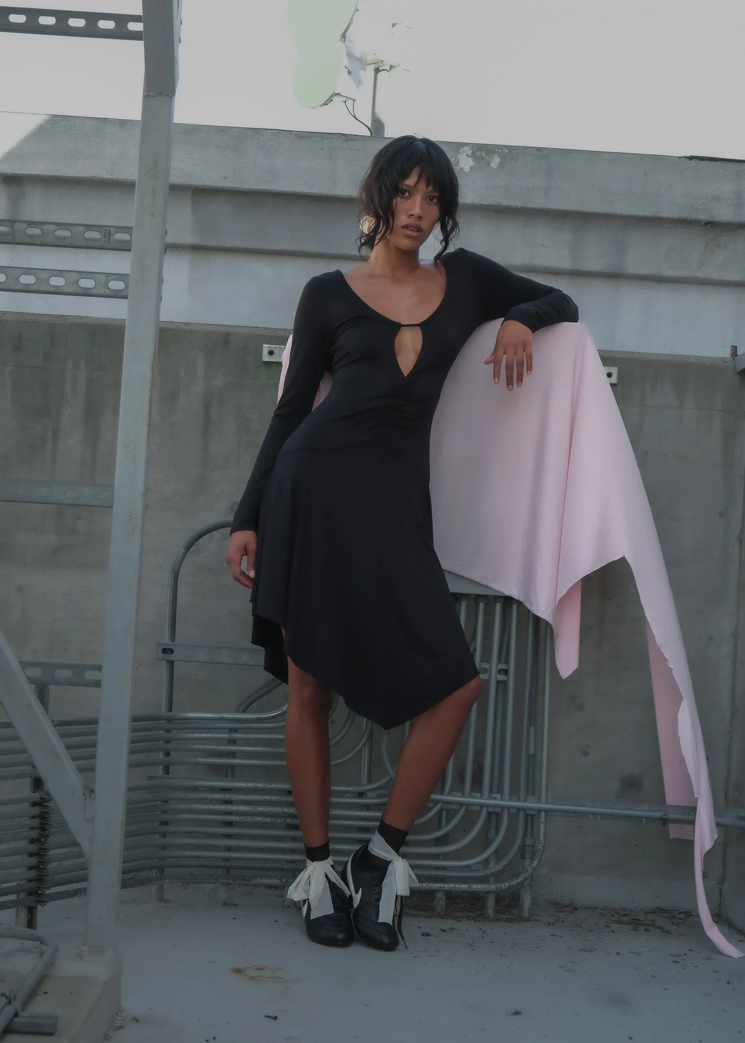 Singer Dress sold by Geel