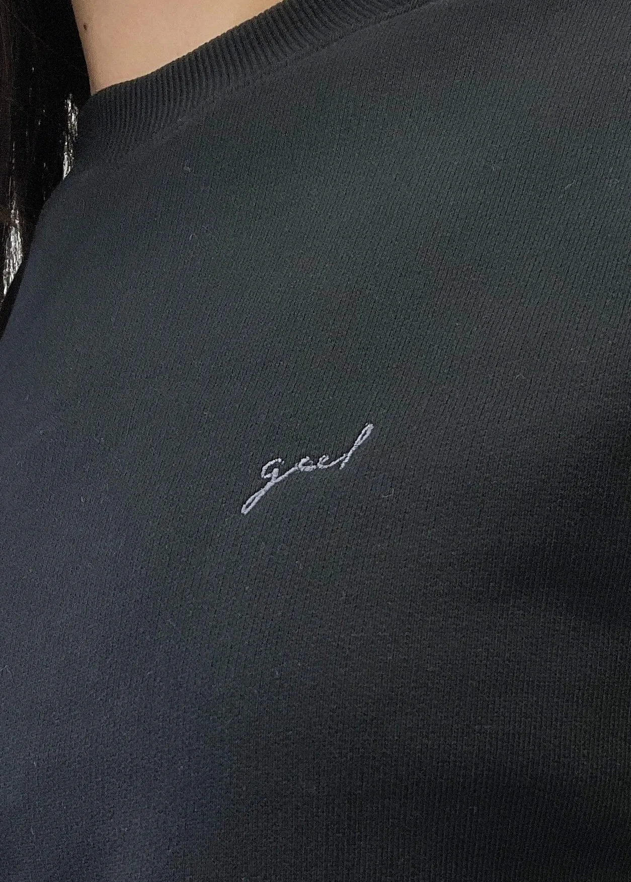 Crew Pullover sold by Geel product image thumbnail 2