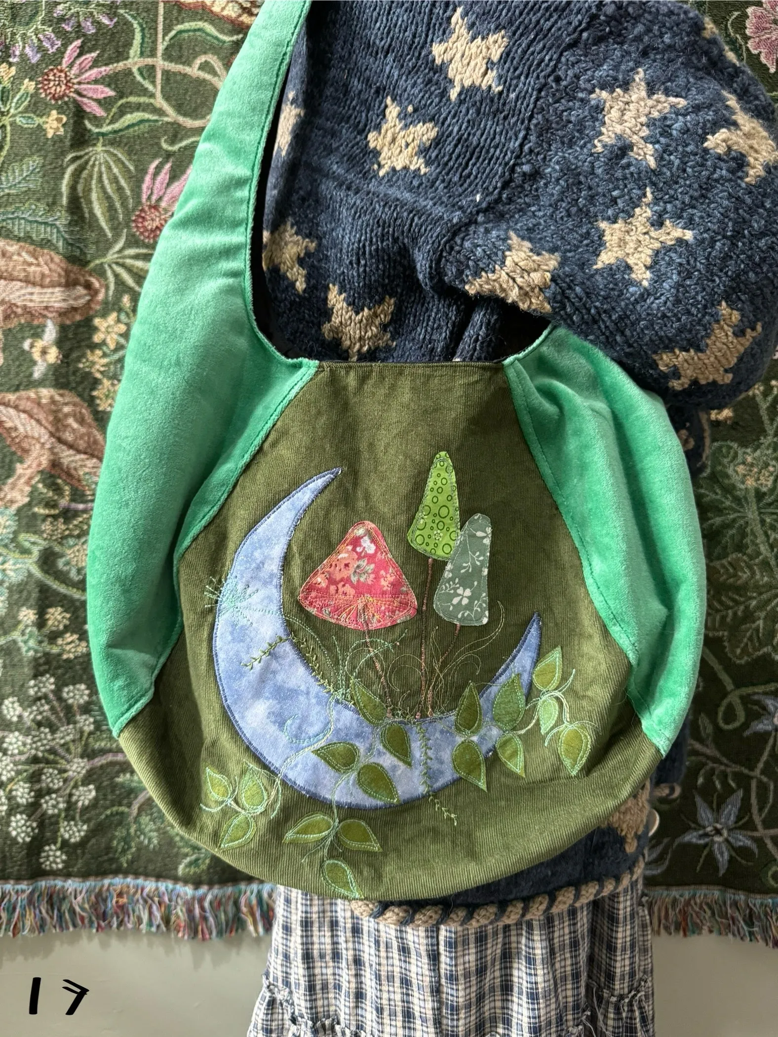 Classic Sun/Moon/Mushroom(17) sold by Sapphic Oracle product image thumbnail 2