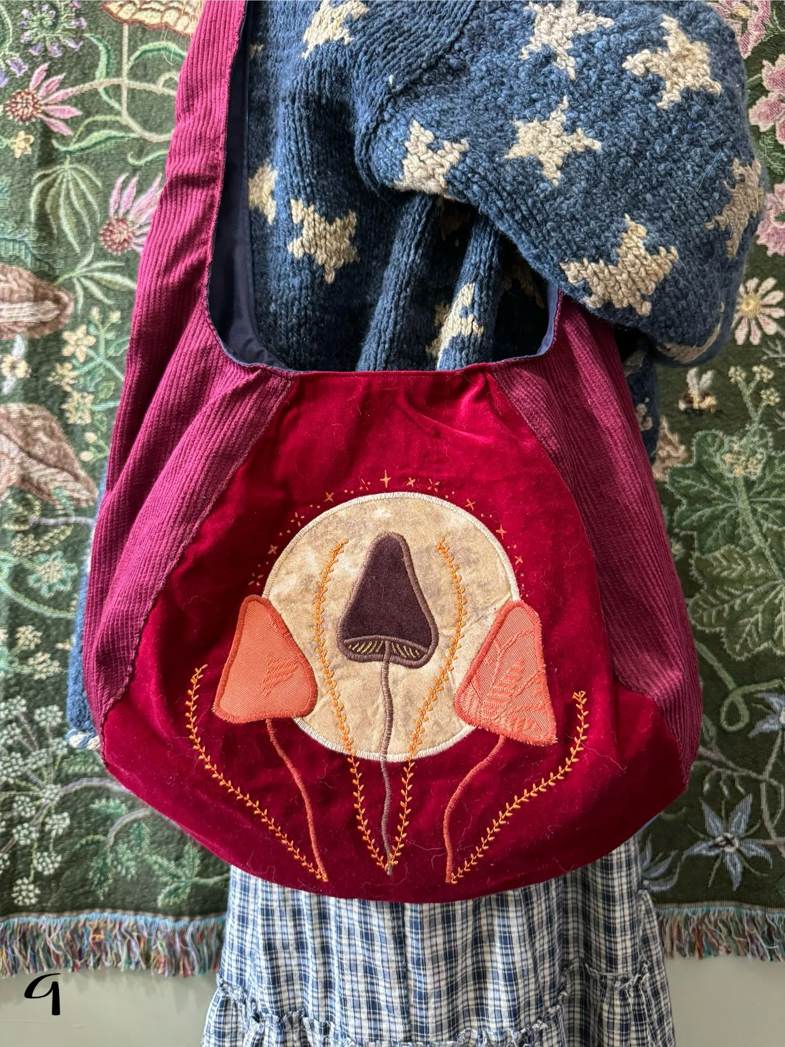 Classic Moon/Mushroom(9) sold by Sapphic Oracle product image thumbnail 2