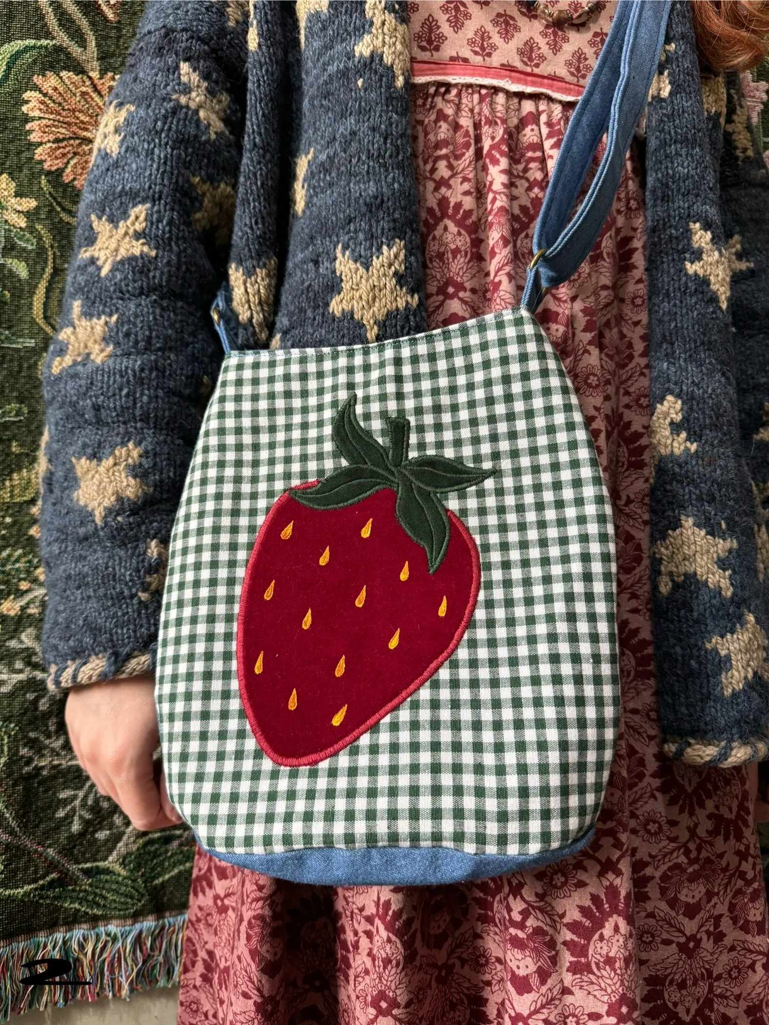 Mini Strawberry/Butterfly(2) sold by Sapphic Oracle