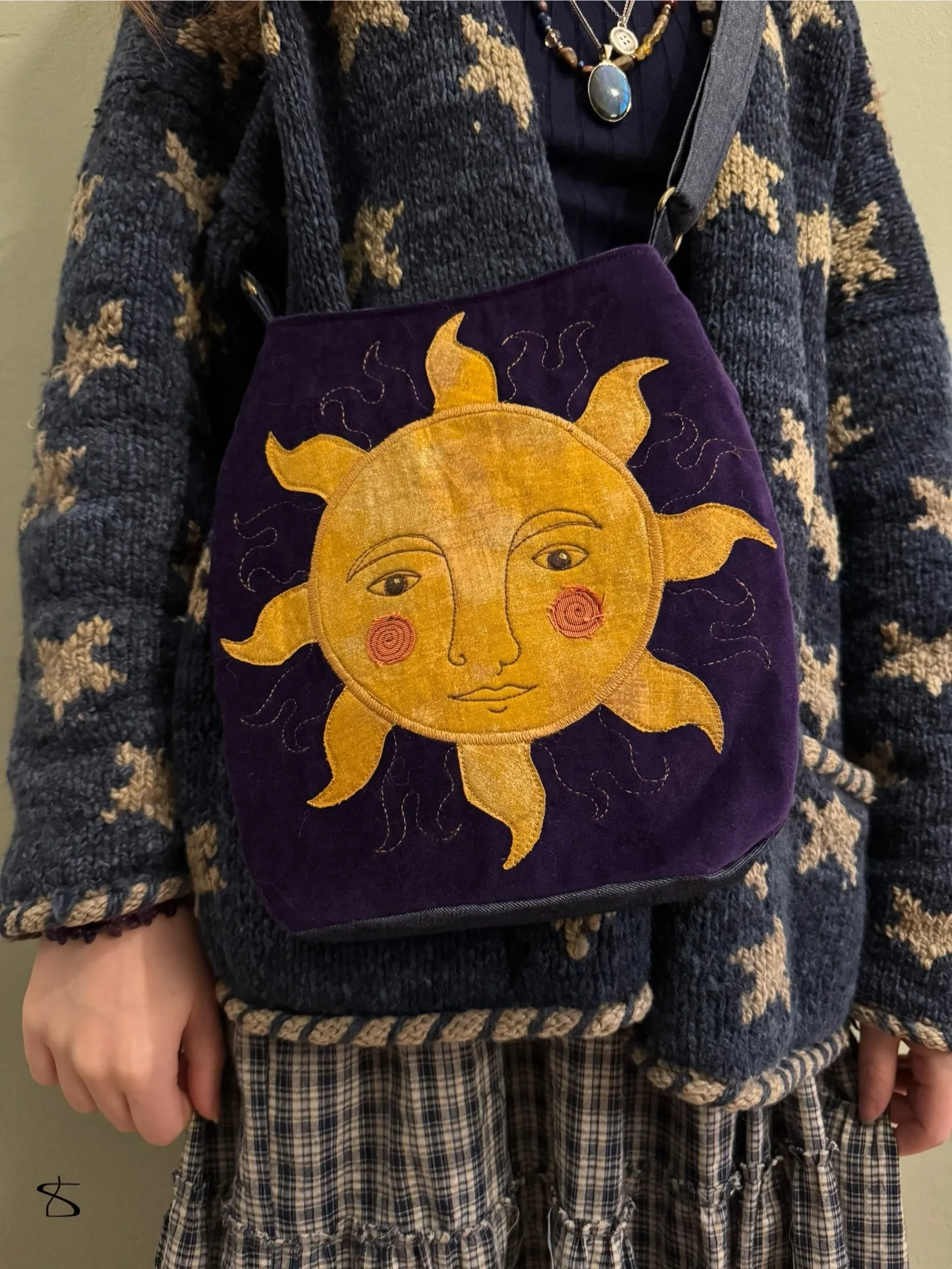 Mini Moon/Cat/Sun(8) sold by Sapphic Oracle