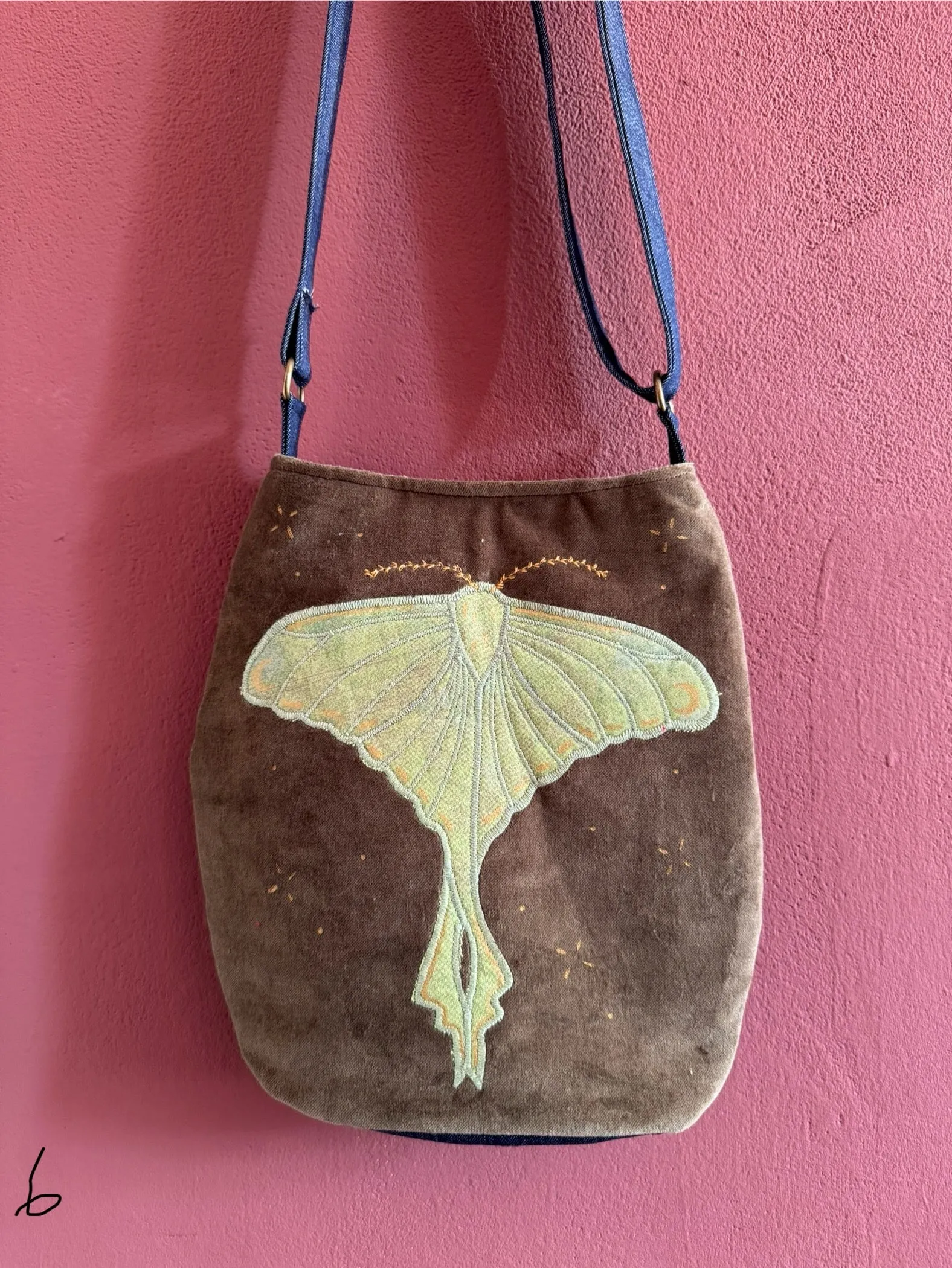 Mini Hare/Moth(6) sold by Sapphic Oracle product image thumbnail 2