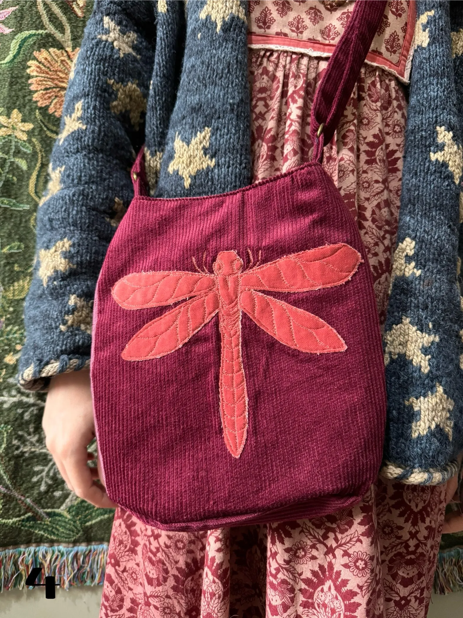 Mini Moon/Cat/Dragonfly(4) sold by Sapphic Oracle product image thumbnail 2