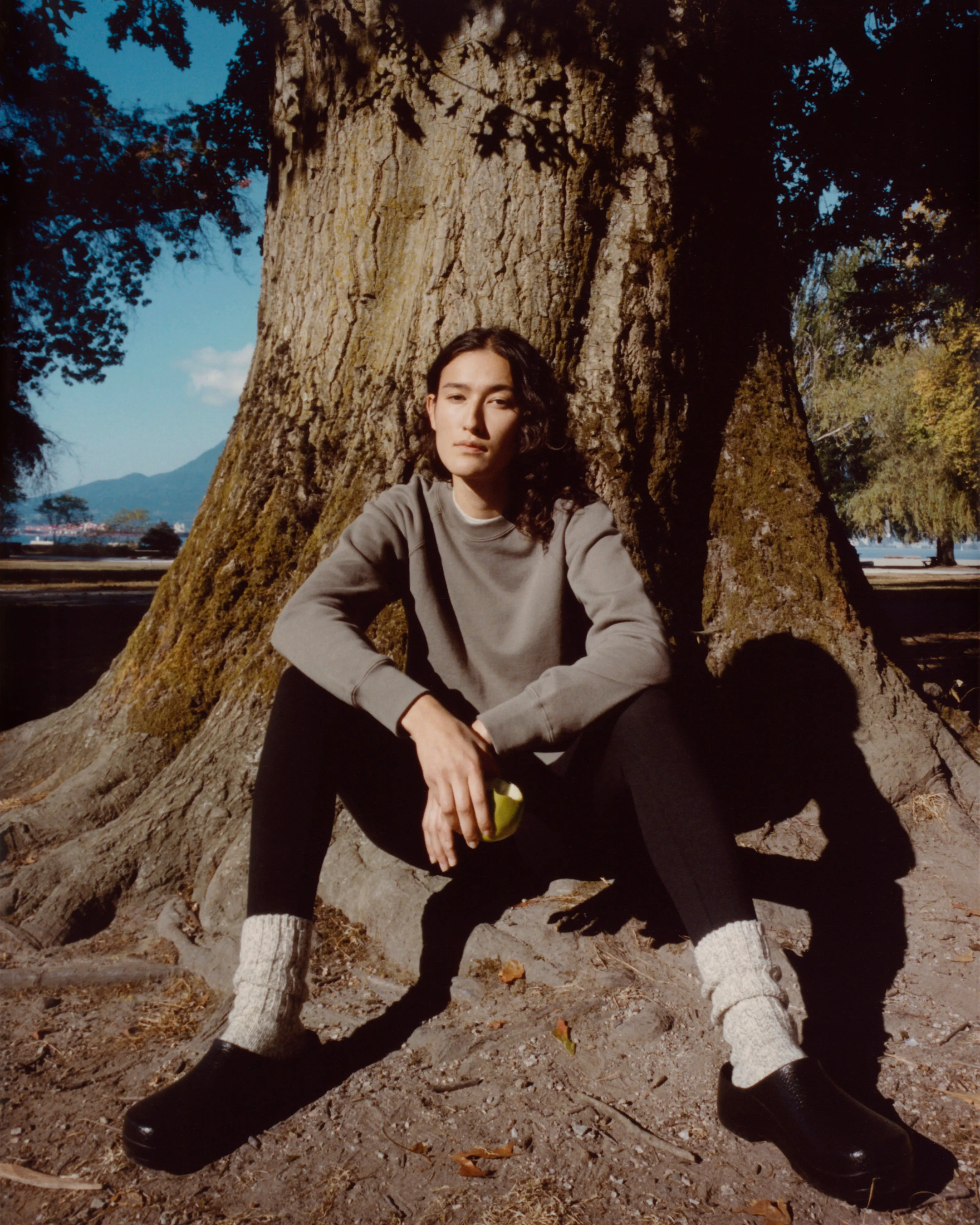 ASTER RAGLAN SWEATSHIRT - Clay sold by Body of Work product image thumbnail 2