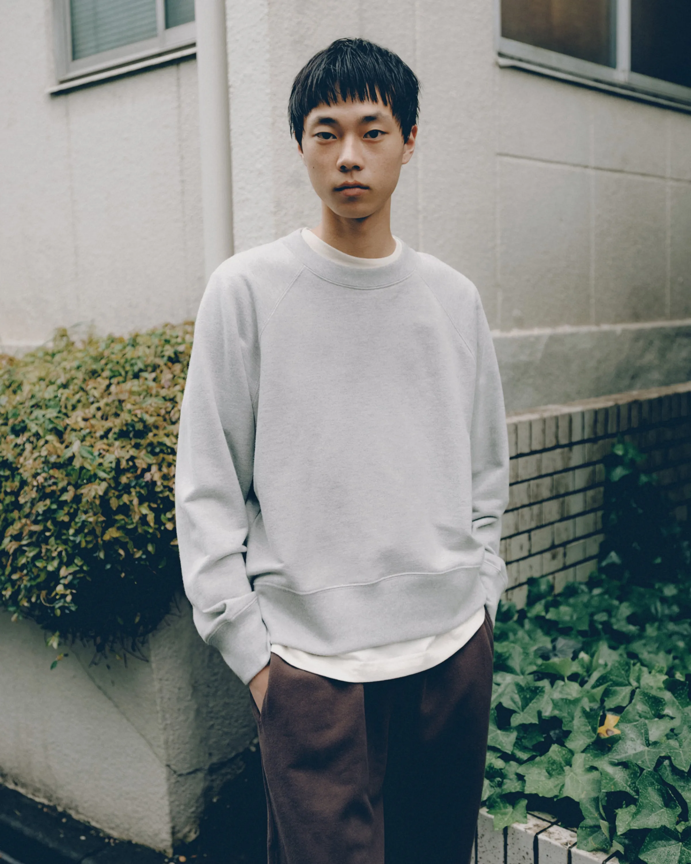 ASTER RAGLAN SWEATSHIRT - Sueded French Terry - Heather Grey sold by Body of Work product image thumbnail 2