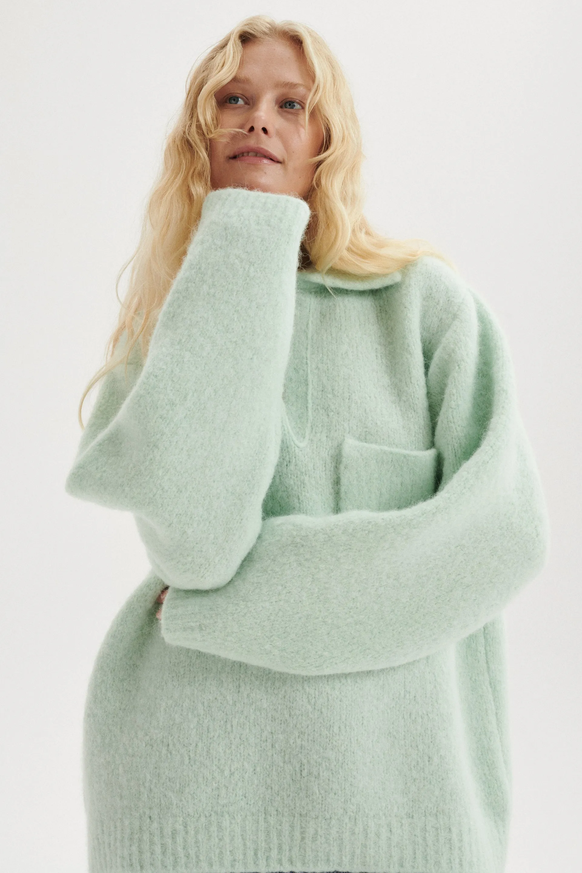 Augustin Alpaca Oversized Sweater sold by Le Petit Trou product image thumbnail 4