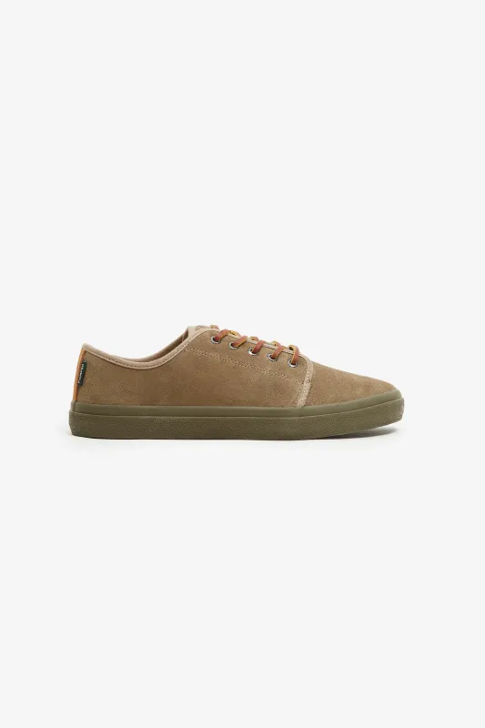 HIGBY V2 SUEDE TAUPE MONOCOLOR sold by Pompeii