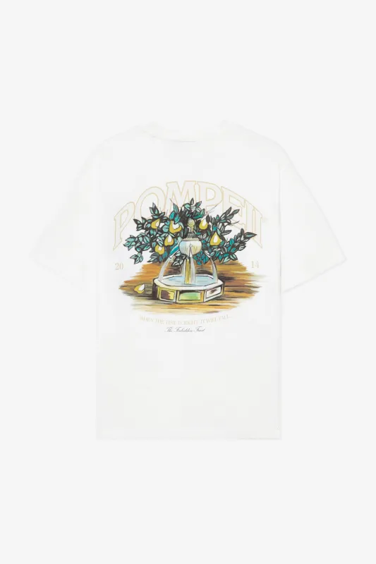 FOUNTAIN WHITE REGULAR GRAPHIC TEE sold by Pompeii