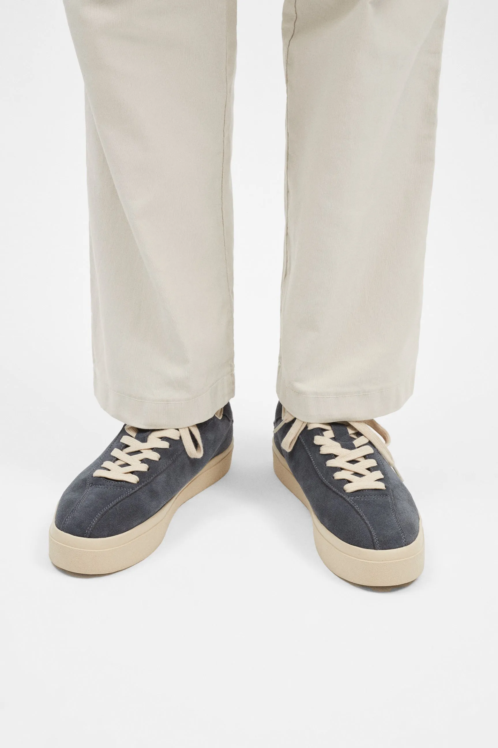 DART SUEDE HYDRO SLATE sold by Pompeii product image thumbnail 3