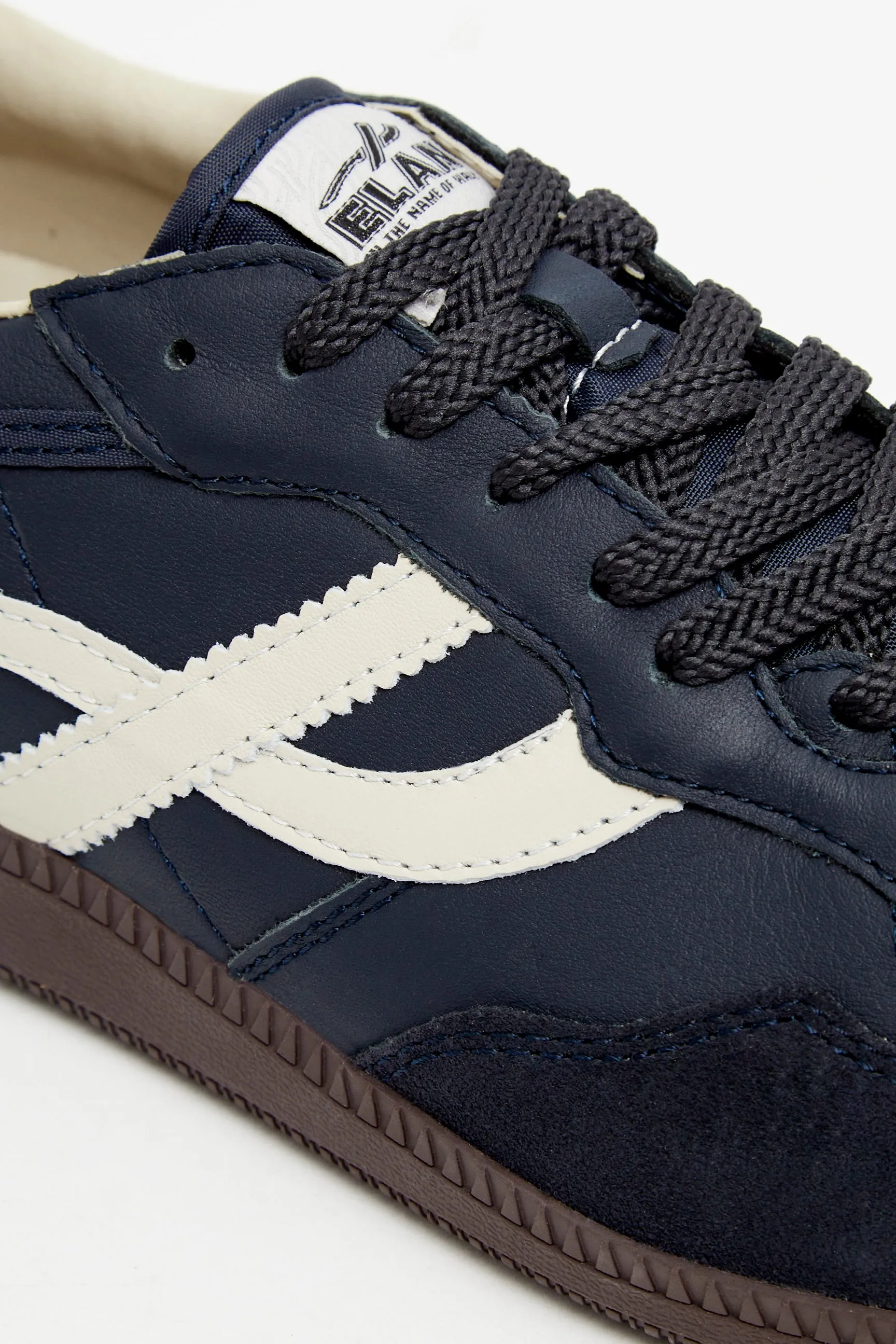 ELAN LIVING ROOM LEATHER NAVY sold by Pompeii product image thumbnail 5