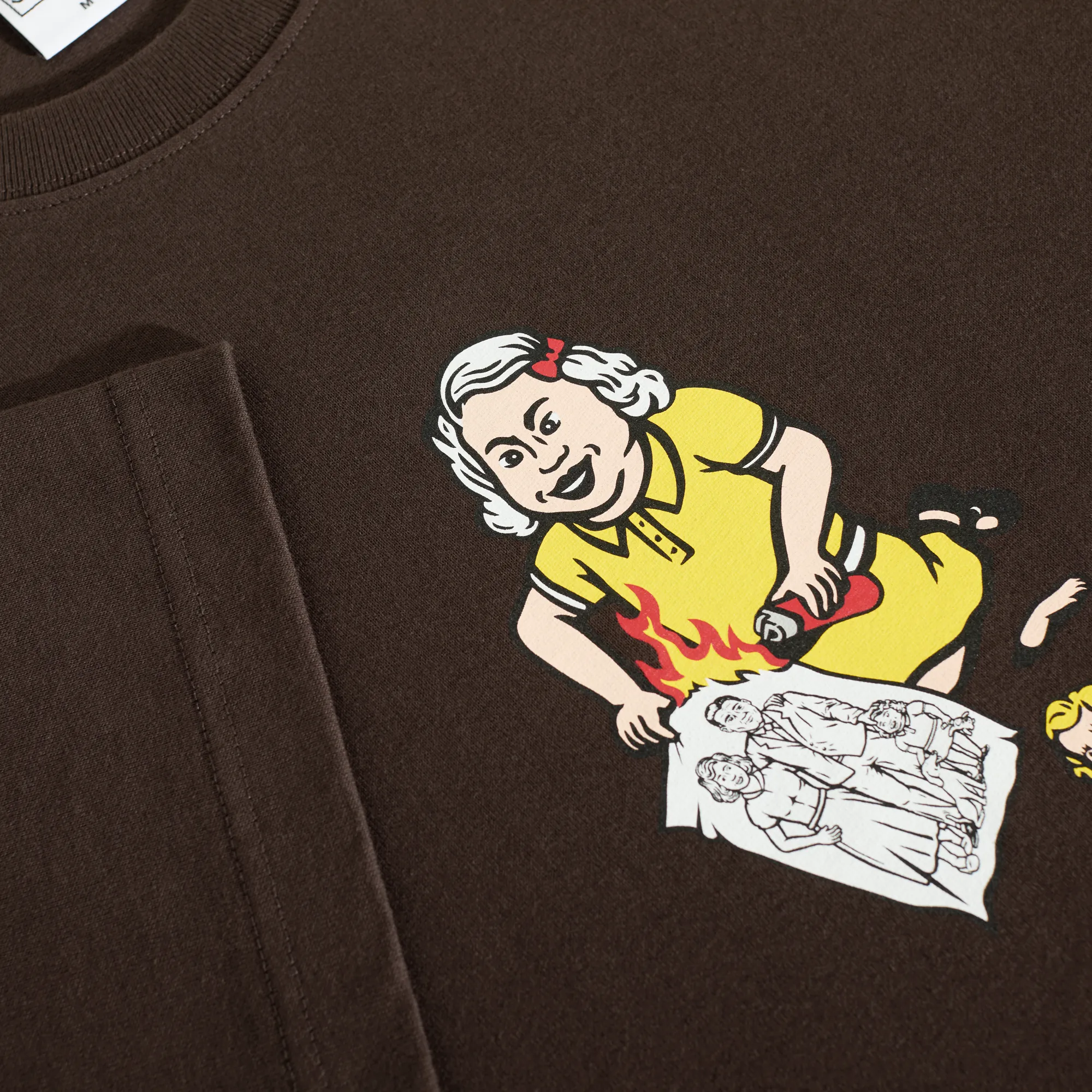 Tee | Family Affair - Chocolate sold by Polar Skate product image thumbnail 3