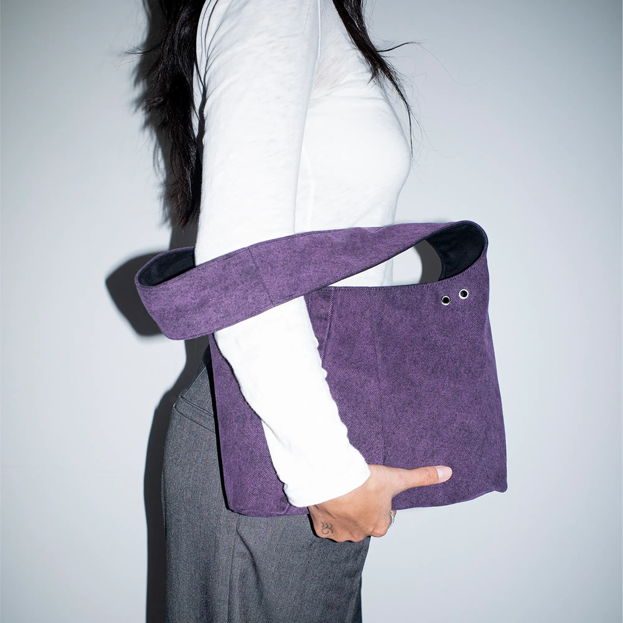 Gousi X Polar | Mini Bag - Red Black sold by Polar Skate product image thumbnail 3