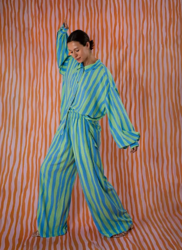 Dopamine Basic Shirt made by Country Textile