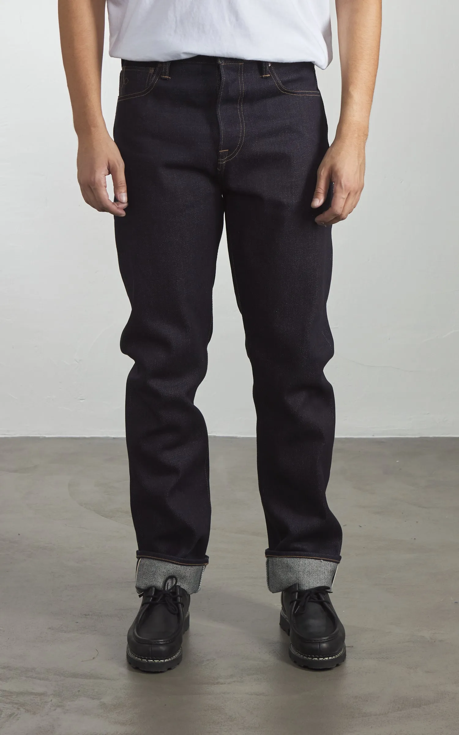 Rogue Territory Strider Selvedge Slub Denim Indigo 22oz sold by Cultizm product image thumbnail 2