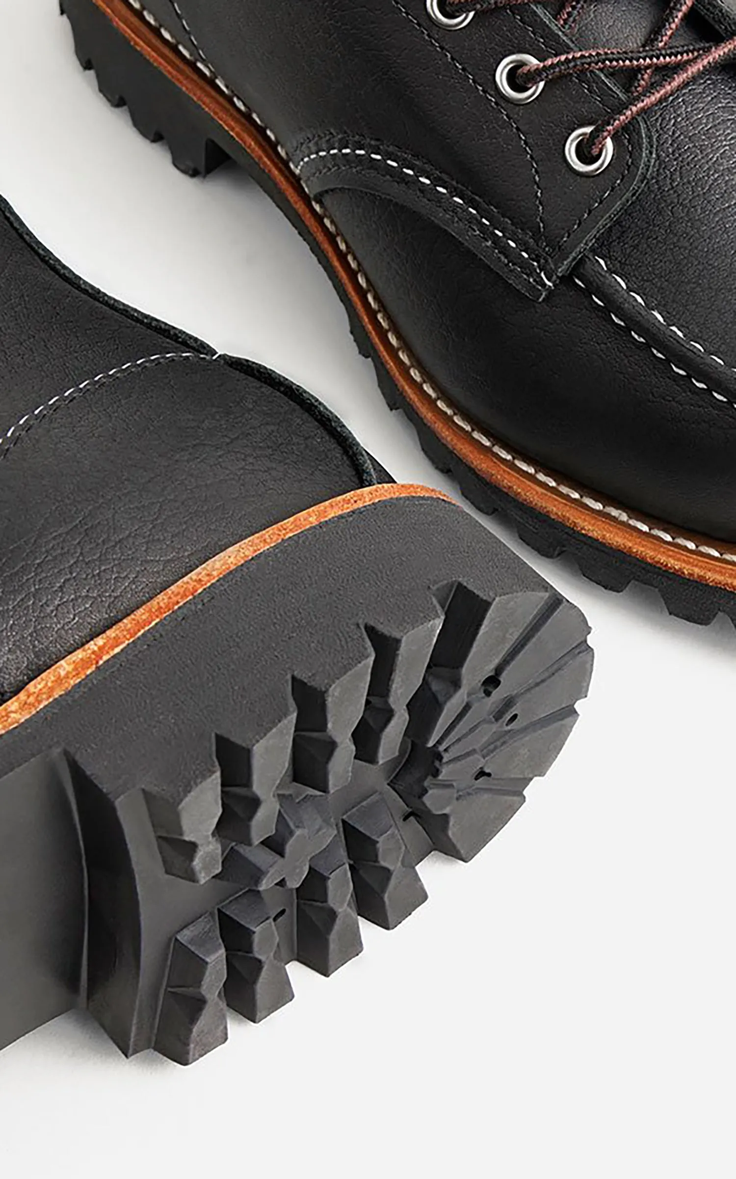 Red Wing Shoes 2949D Roughneck Black Oil Slick sold by Cultizm product image thumbnail 3