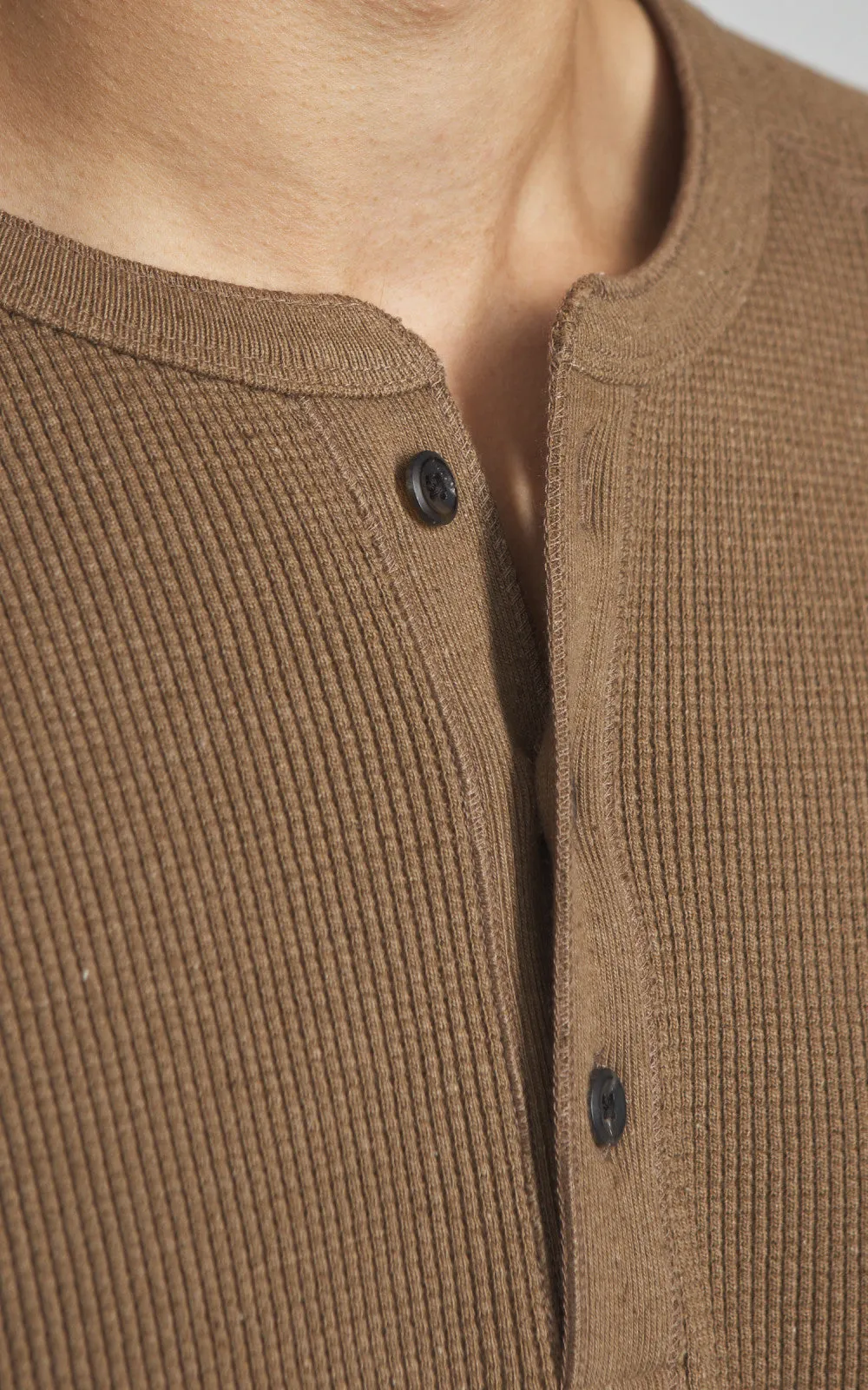Wonder Looper Henley Iron Mordant Foxfibre® Heavyweight Waffle sold by Cultizm product image thumbnail 4