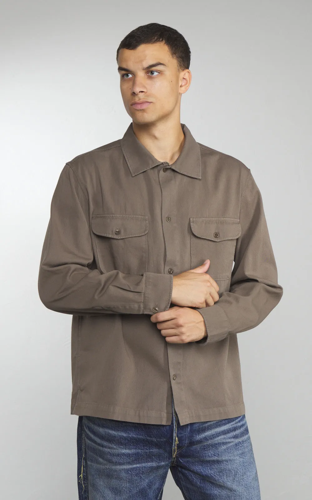 Merz b. Schwanen SHIRT06RT Cotton Twill Shirt Grain sold by Cultizm product image thumbnail 2
