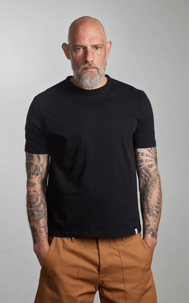 Merz b. Schwanen TEE02 Tee Deep Black sold by Cultizm product image thumbnail 2