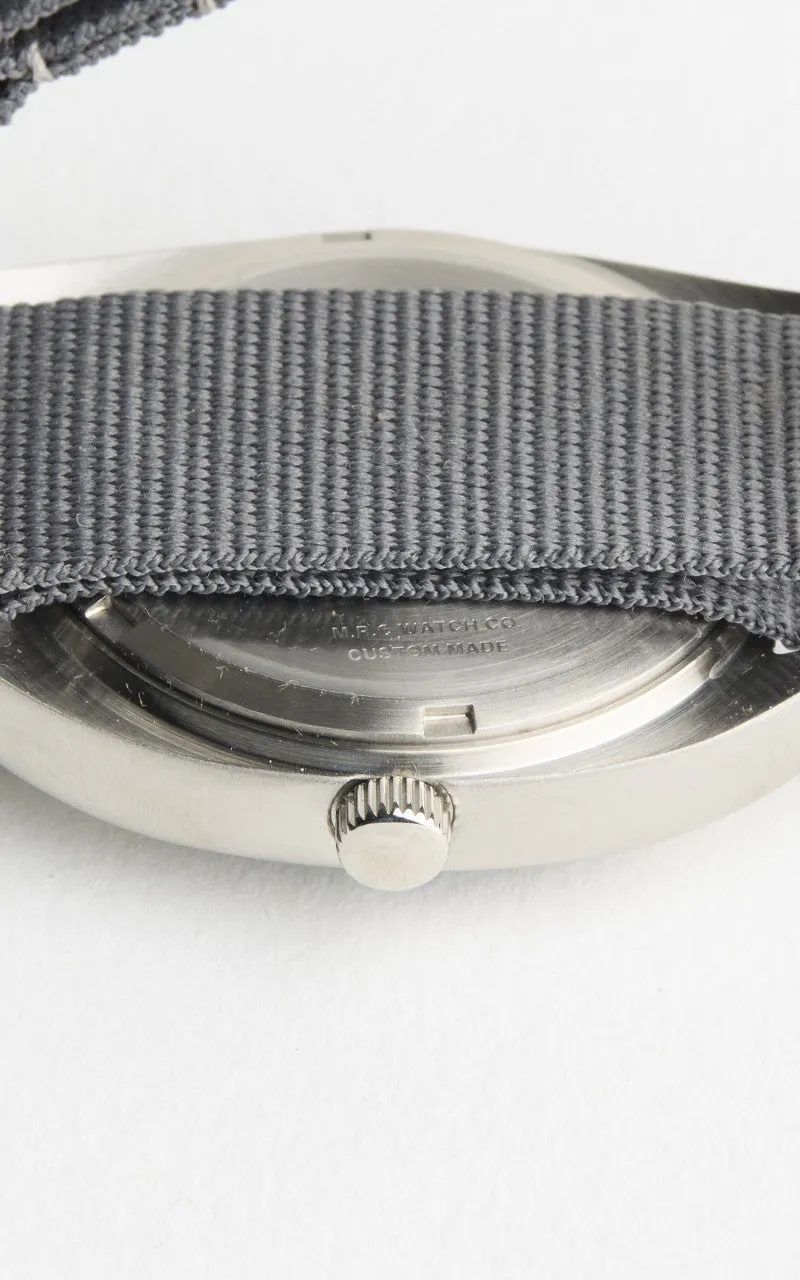 M.R.M.W. Royal Army H.S. W10 Air Force Watch Grey Nylon Strap sold by Cultizm product image thumbnail 4