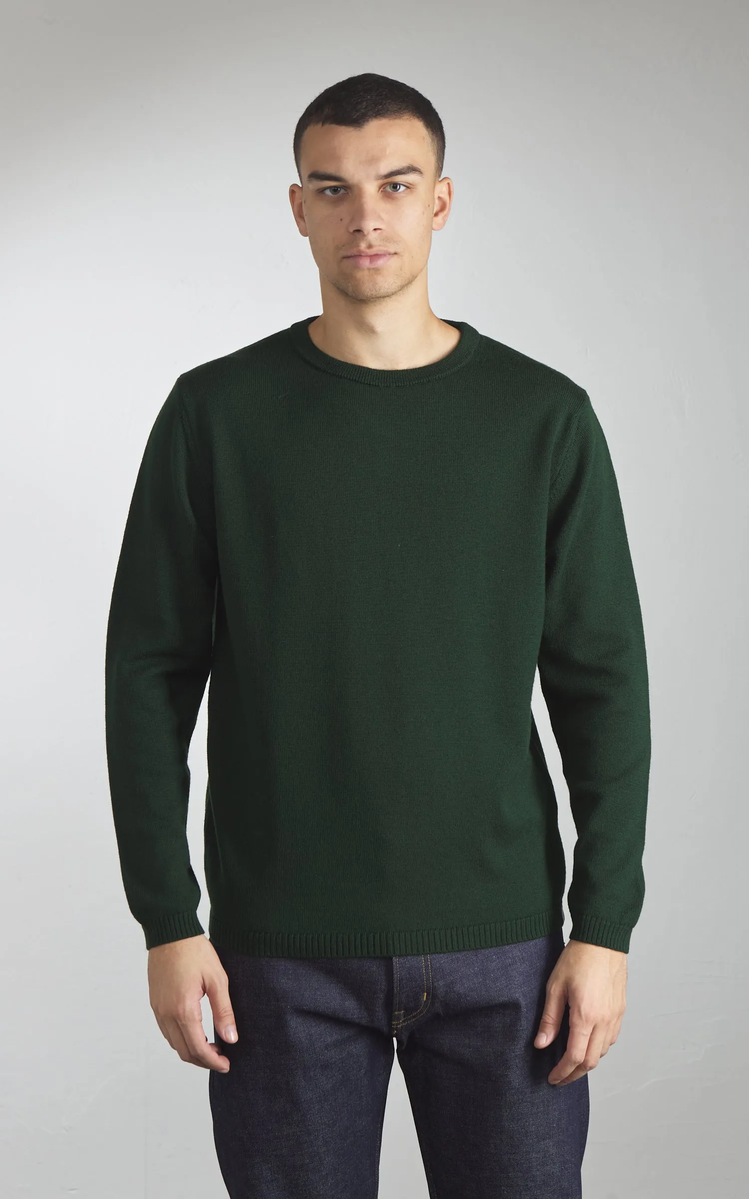 Merz b. Schwanen MWRC01 Classic Crew Merino Wool Pullover Forest sold by Cultizm product image thumbnail 2