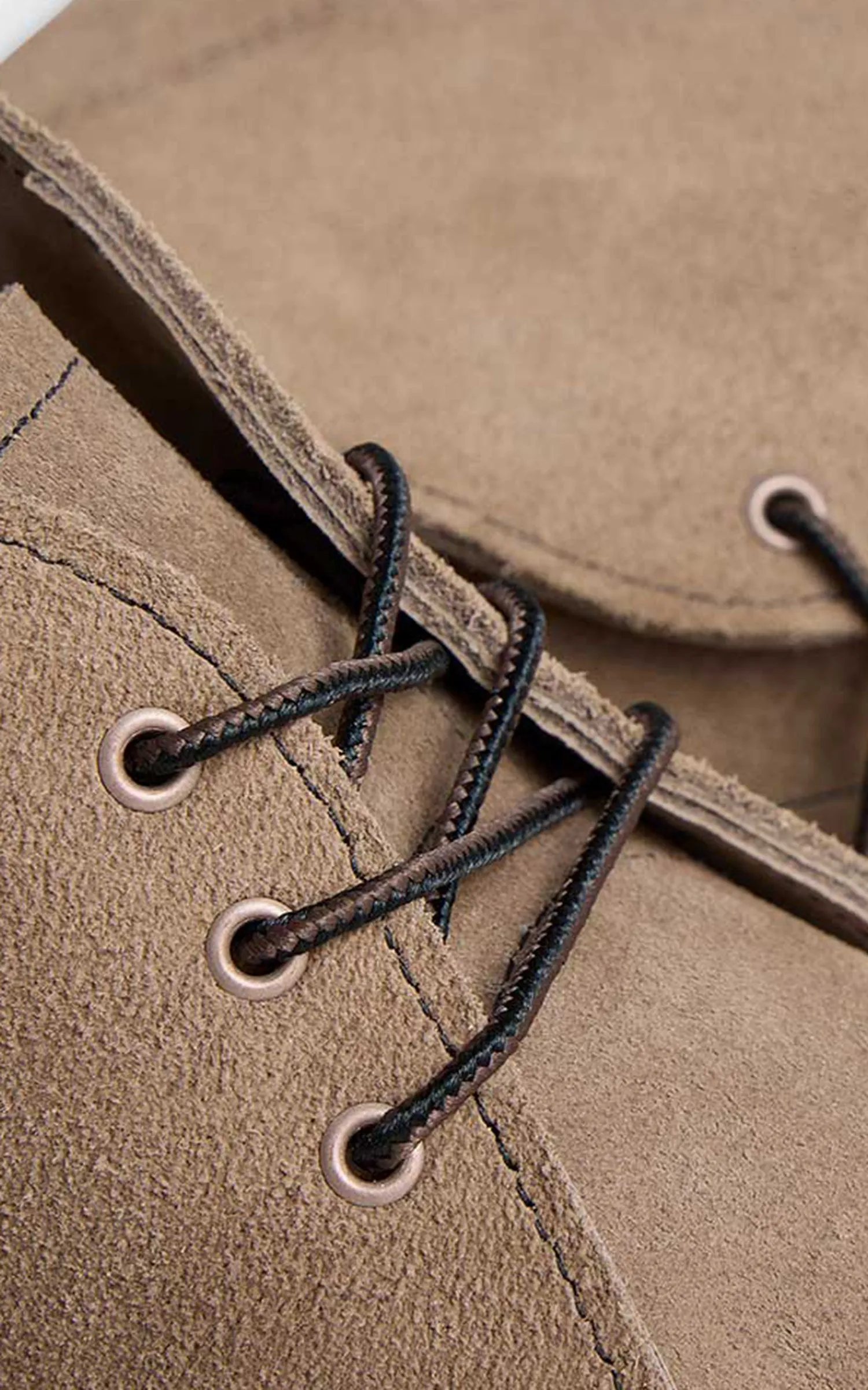 Red Wing Shoes 3610 Weekender Chukka Sandstone Mohave sold by Cultizm product image thumbnail 4