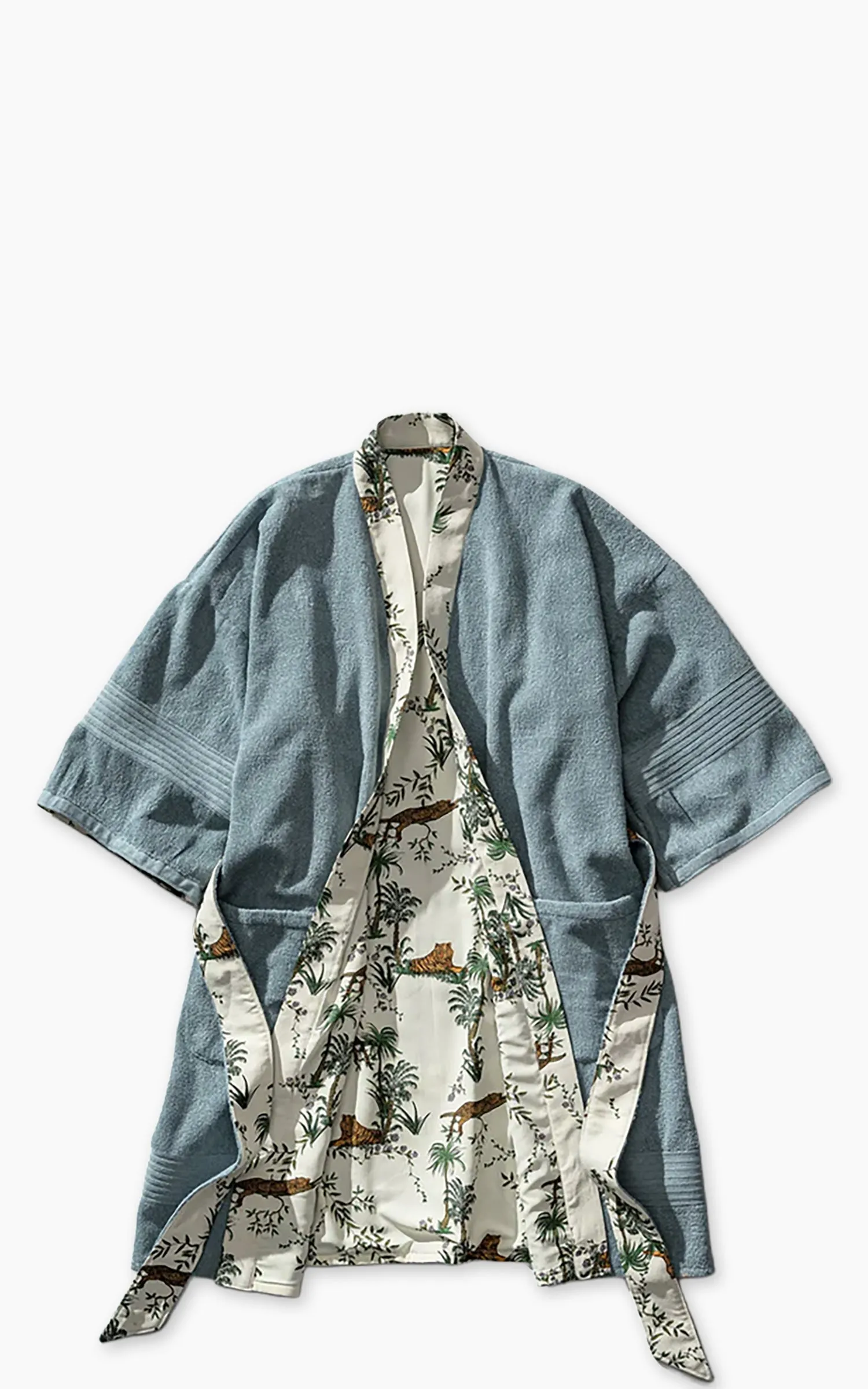 Puebco Printed Reversible Bathrobe Jungle sold by Cultizm product image thumbnail 2