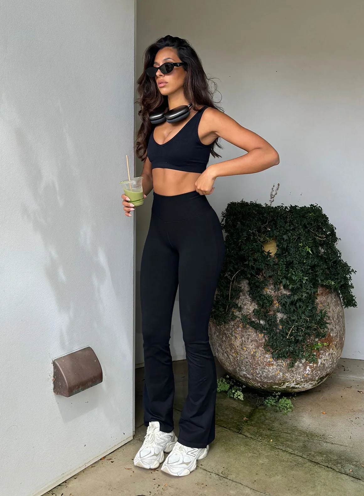 Black Shape Seamless Flare Tights sold by Aimn