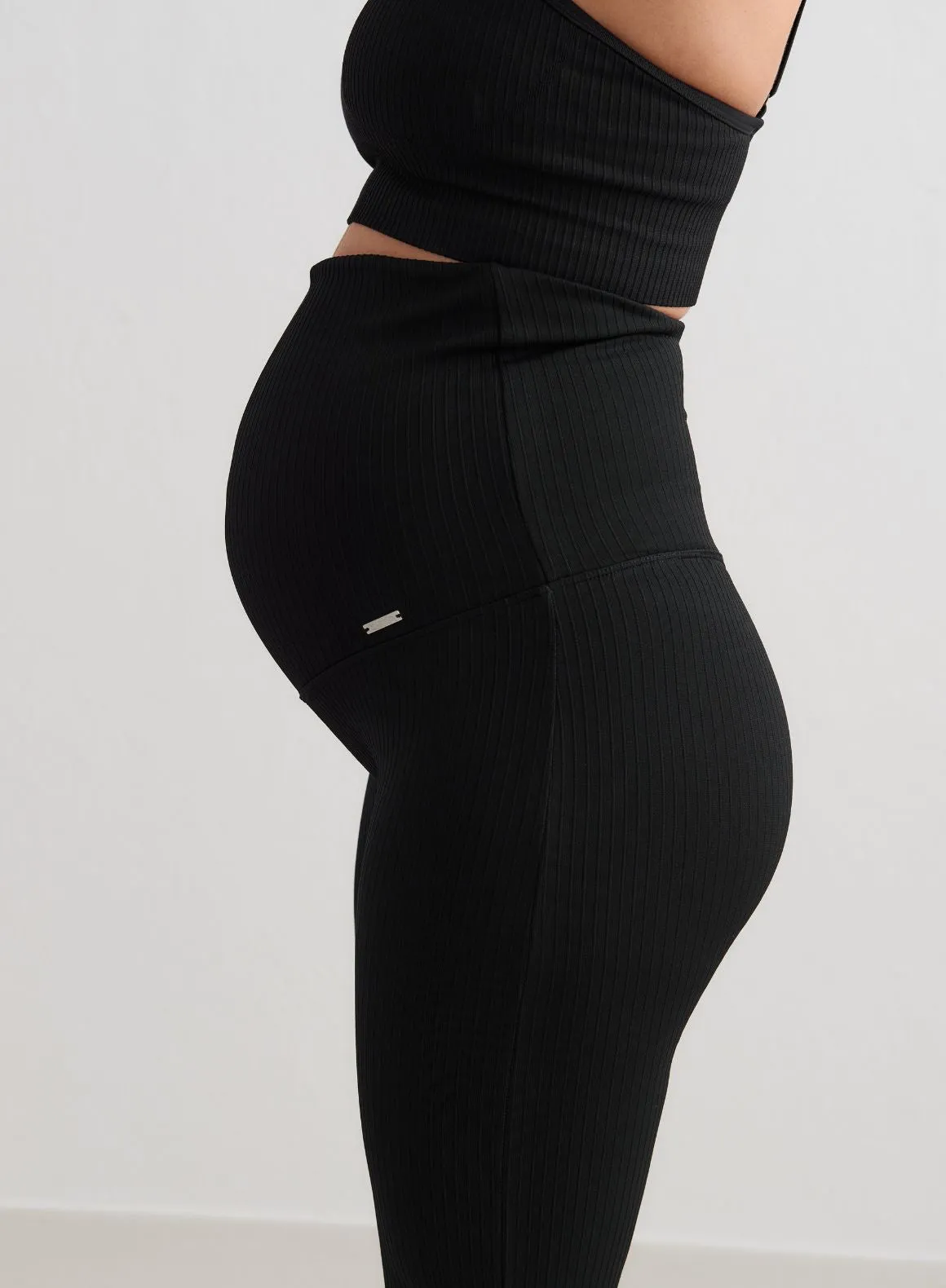 Black Ribbed Seamless Flare Maternity Tights sold by Aimn product image thumbnail 2